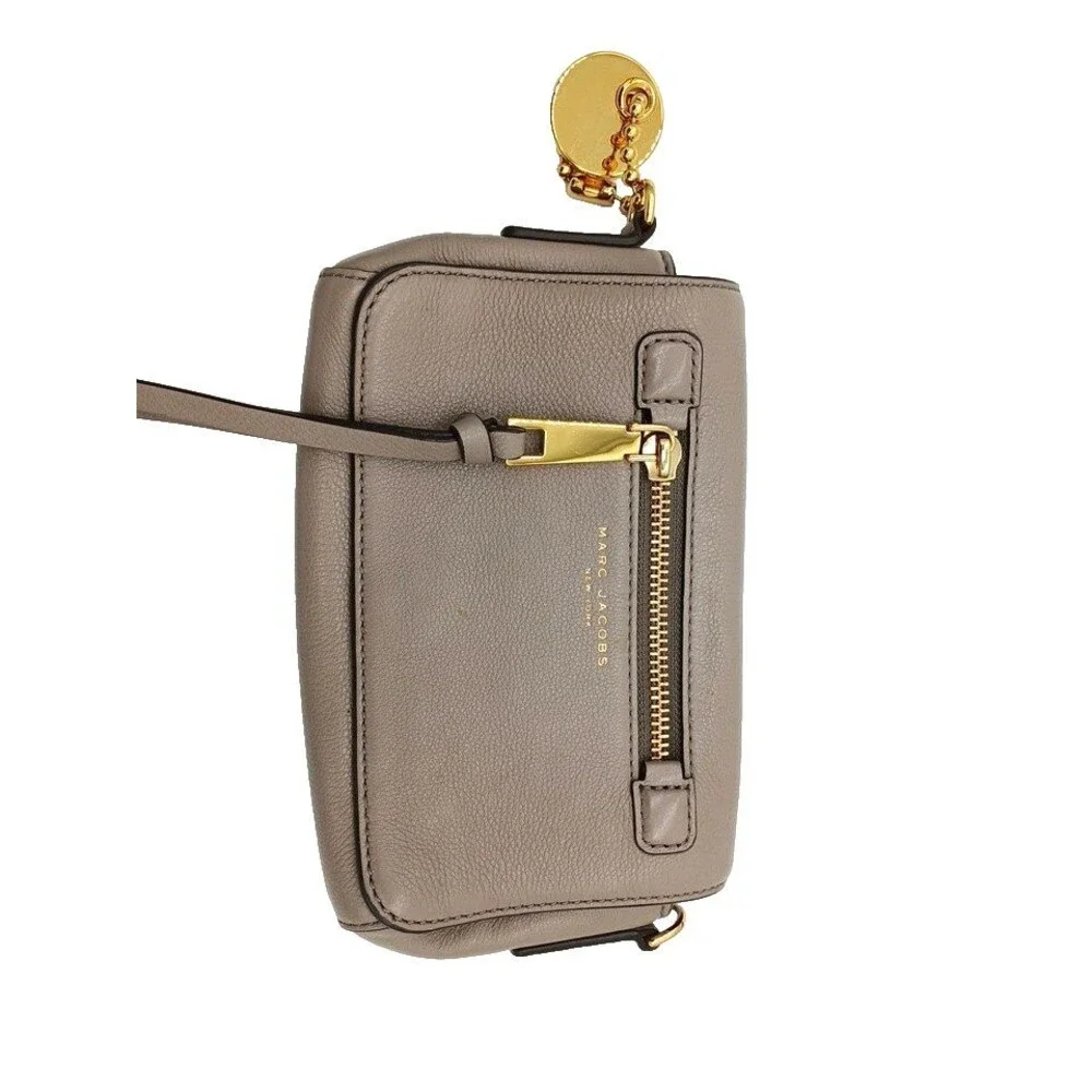 Marc Jacobs Recruit Nomad  Gray-Taupe Pebbled Leather Crossbody Bag-EUC - Picture 11 of 11